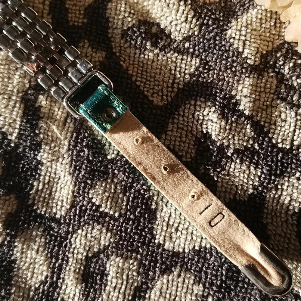 Vtg 1960s-70s era Emerald Green Rhinestone Dog /Cat Collar New unworn sz 14